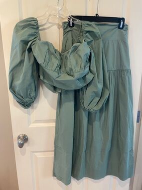 SHEIN 100% Cotton Sage Green Puff Sleeve Midi Matching Set